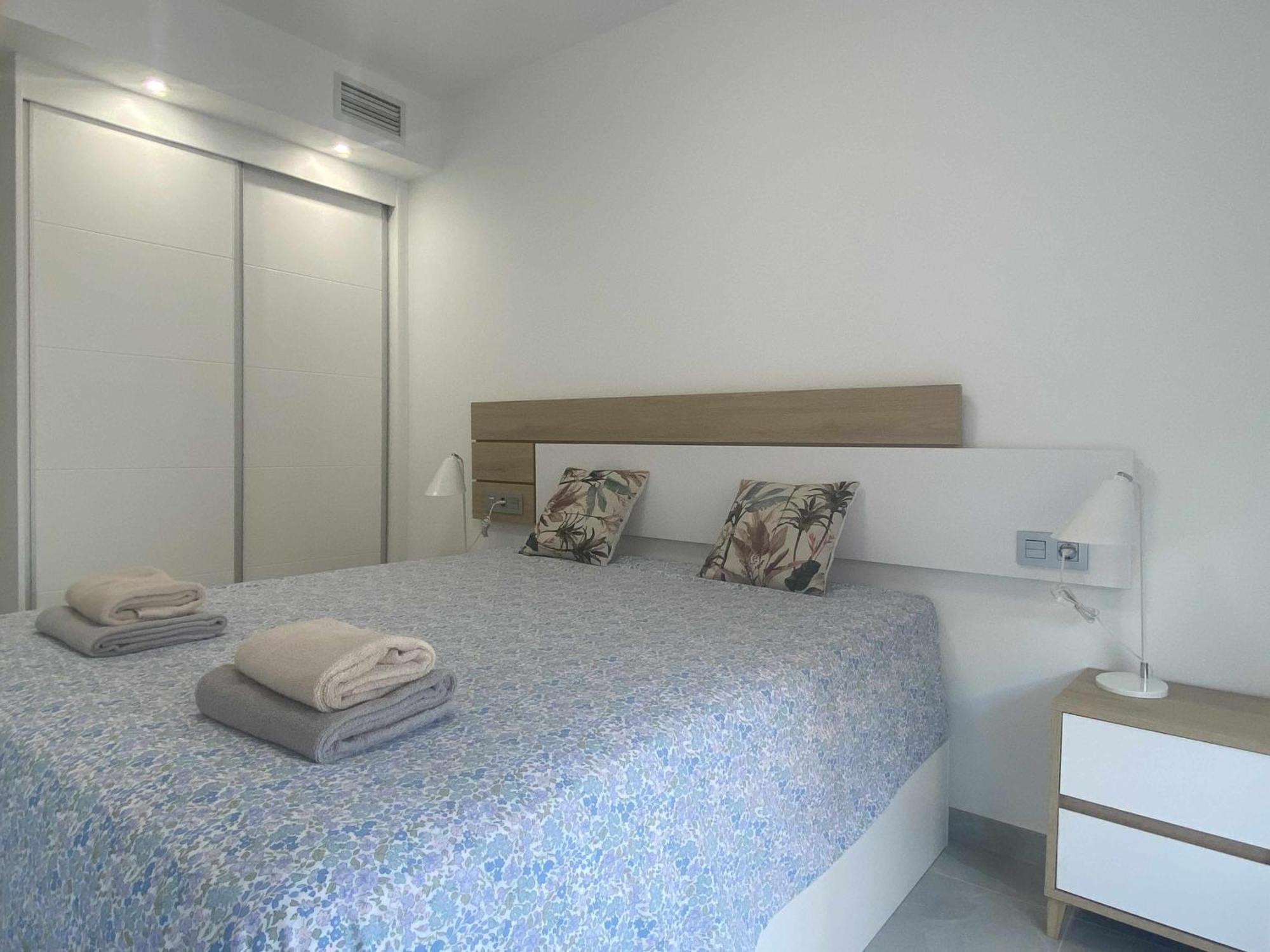 Moderno Apartamento A 200M De La Playa トレビエハ エクステリア 写真